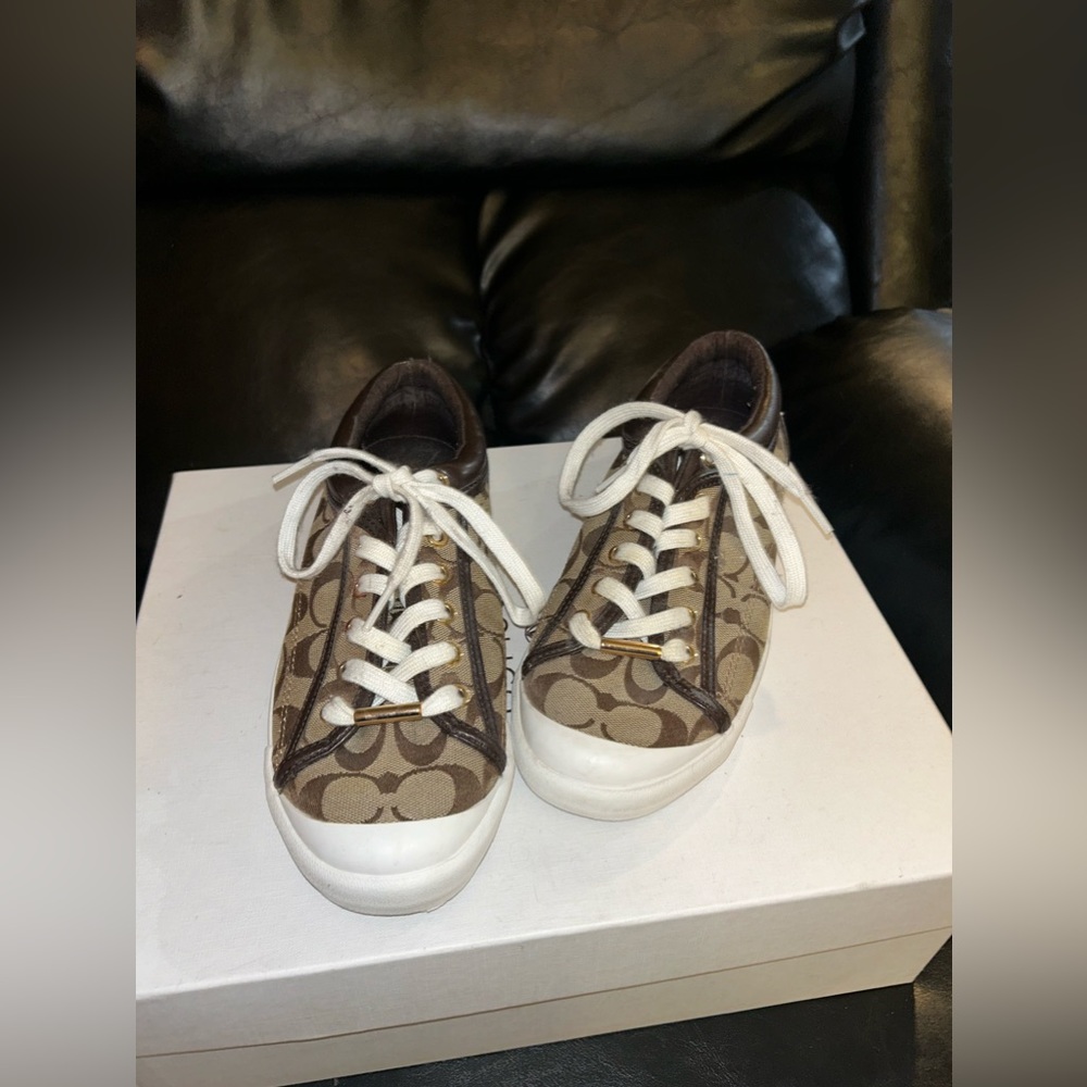 COACH SHOES